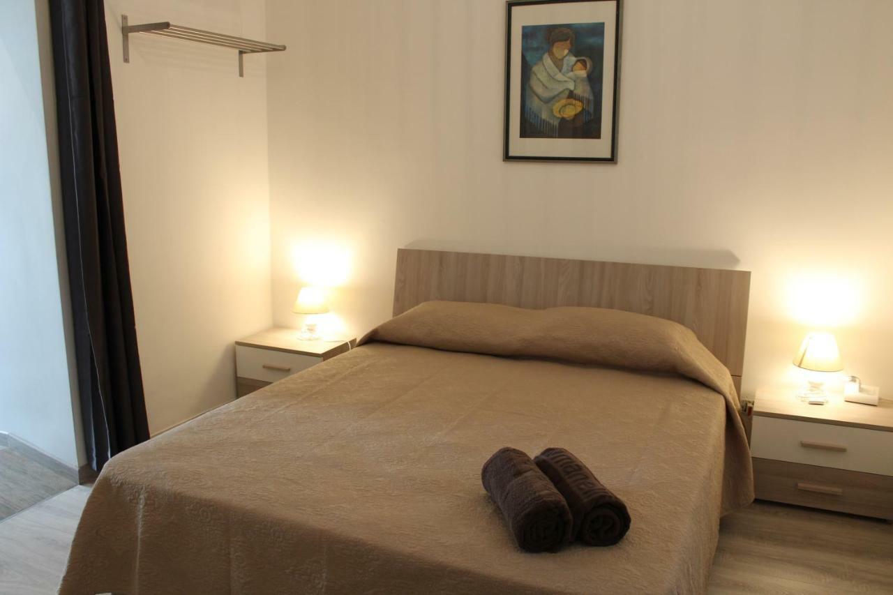 Domus Relax Bed & Breakfast Selva Di Fasano Exterior foto